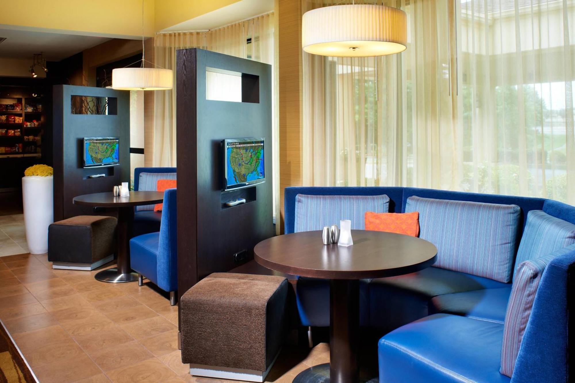 Courtyard By Marriott Lexington North Hotel Restaurant foto